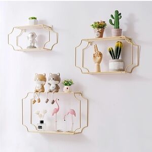 Amazon Gold Metal Scalloped Wall Display Shelves